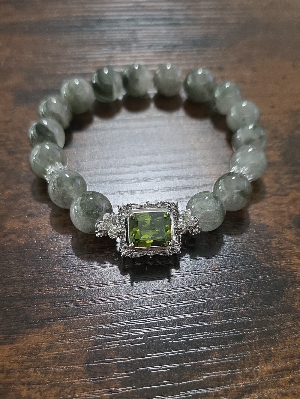 Labradorite Gemstone Bead Bracelet with Silver Accent